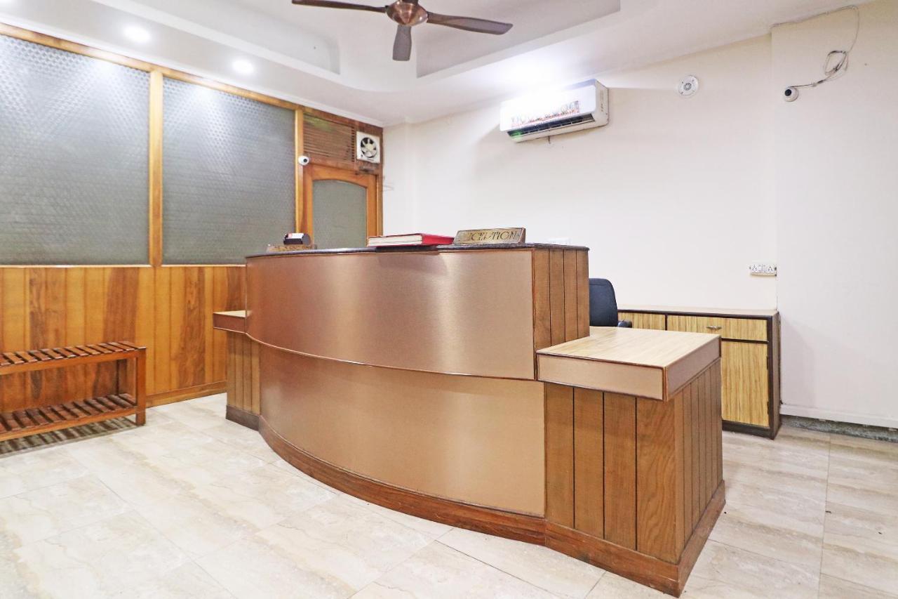 Hotel Westend Holiday Home 5 Mint From Nizamuddin Railway Station New Delhi Luaran gambar