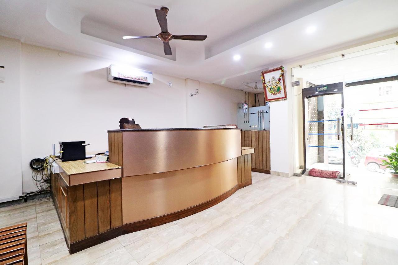 Hotel Westend Holiday Home 5 Mint From Nizamuddin Railway Station New Delhi Luaran gambar