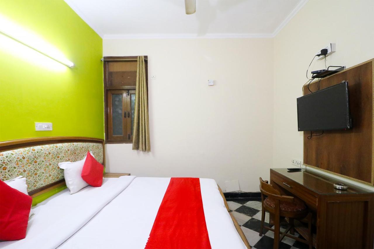 Hotel Westend Holiday Home 5 Mint From Nizamuddin Railway Station New Delhi Luaran gambar