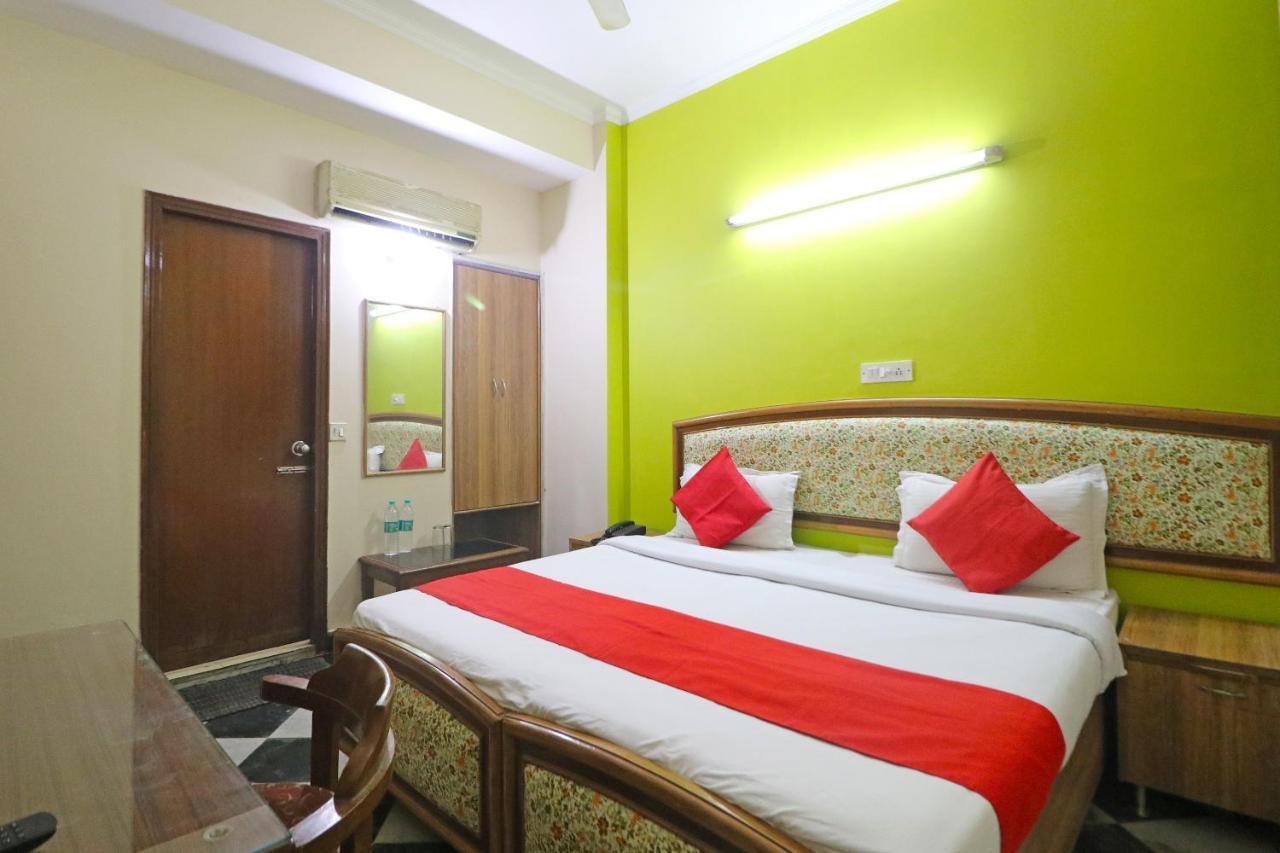 Hotel Westend Holiday Home 5 Mint From Nizamuddin Railway Station New Delhi Luaran gambar